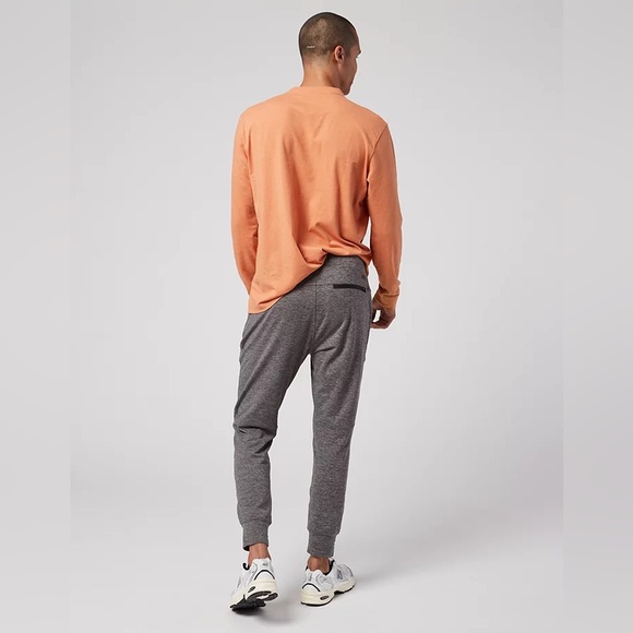 🆕 AMERICAN EAGLE Jogger Pants Men's Small 24/7 Run Active Charcoal Heather Gray - Picture 3 of 10